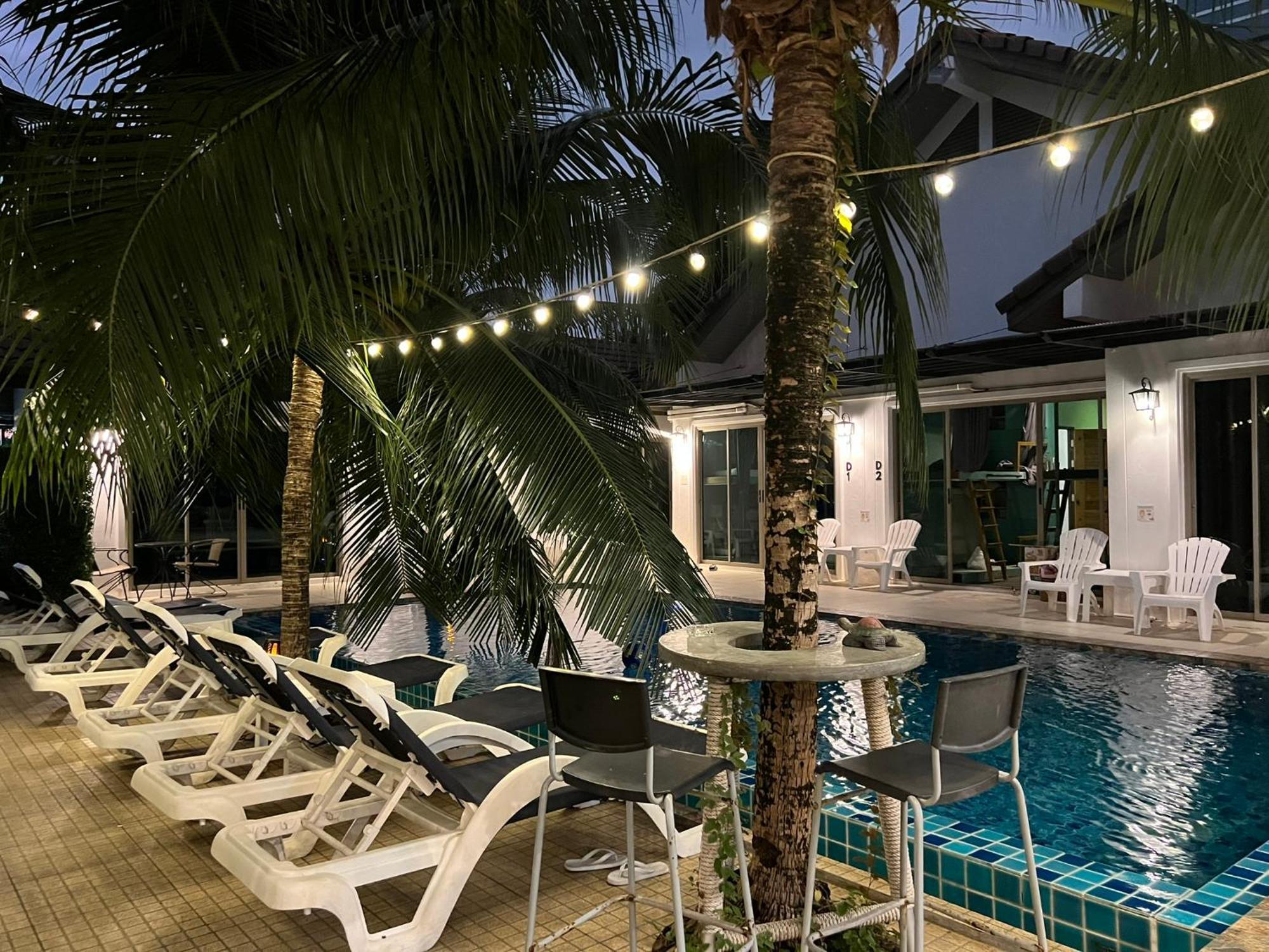 The Snug Airportel - Phuket Airport Nai Yang Exterior photo